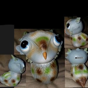 Woodland Big Eye Gray Owl Bird Resin 6" Tall 4.5" Wide Coin Bank Nest Egg